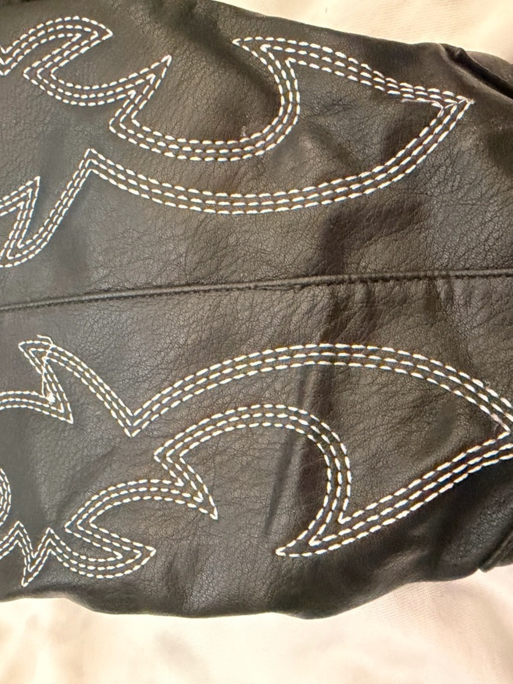 Black Western Knee-High Boots with Embroidered Detail - Picture 5 of 7